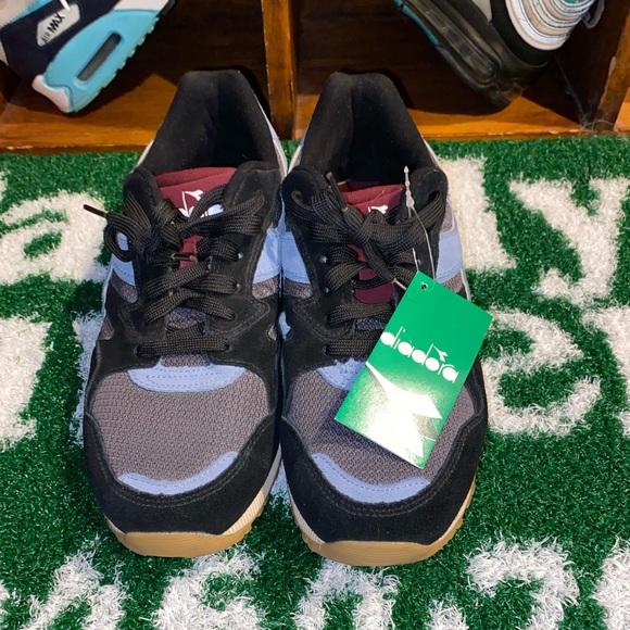 Diadora - Picture 1 of 7